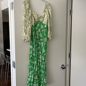 Rixo X Target floral heartshape neckline summer dress